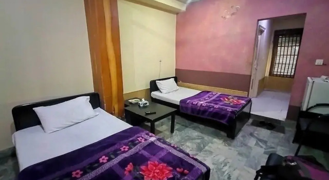 Executive Lodges, Rezerwuj Hotel Hotele w Punjab Region z parkingiem, Parking