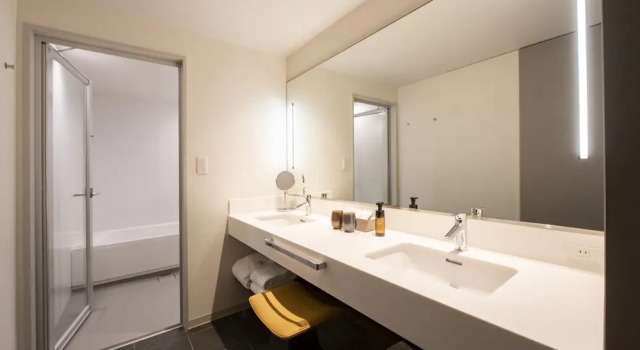 Трёхместный номер Deluxe The Gate Hotel Ryogoku by Hulic
