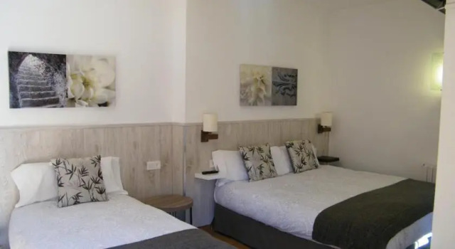 Трёхместный номер Standard HOTEL LAMOGA