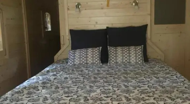 La Roulotte Des Bords De Saone, Rezervasyon Otel Massieux Ain