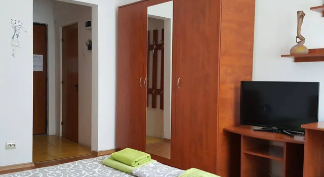 Best Suites Apartment Accommodation, Varaa Huoneisto Hotellit Bukarest pysäköinnillä, lähellä Antim Monastery, Pysäköinti
