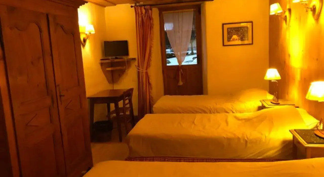 La Ferme des Fontany, Prenota Hotel Hotel SPA a Alvernia, SPA