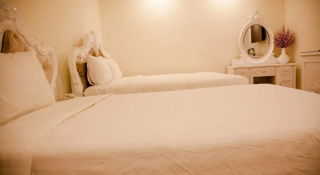 Hoa Sen Vang Hotel Dalat, Забронировать Отель Далат Ламдонг, рядом с Bao Dai's Summer Palace