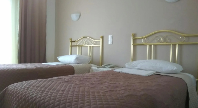 Трёхместный номер Standard Hotel Anesi