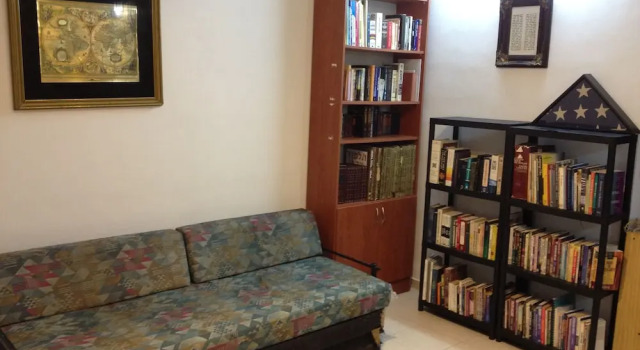 HeKhaluts Apartment