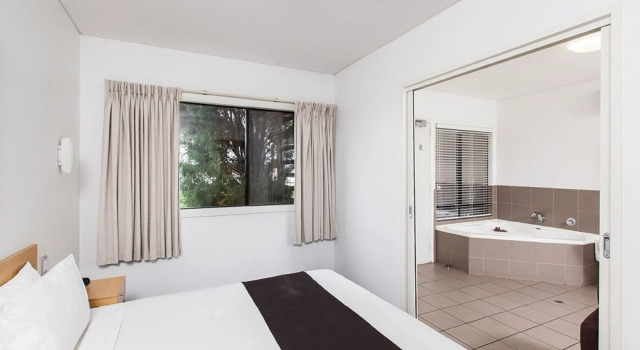 Majestic Oasis Apartments, Book Lejlighed Hoteller i Port Augusta med morgenmad, Morgenmad