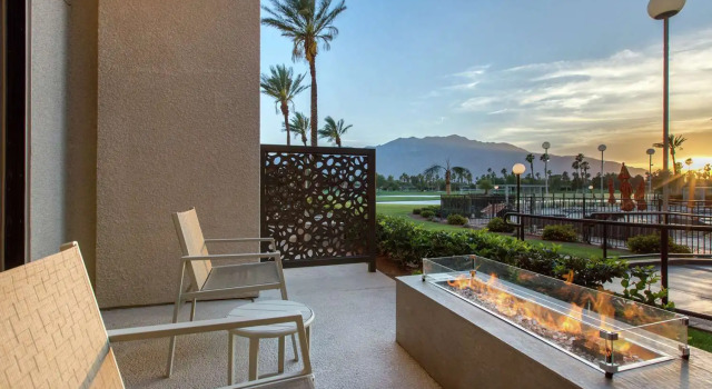 Номер Standard DoubleTree by Hilton Golf Resort Palm Springs
