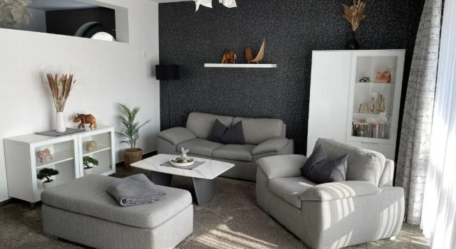 Апартаменты с балконом Monopol Apartments