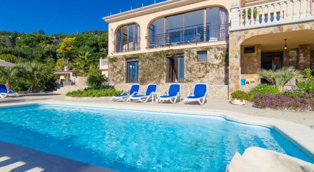 Club Villamar - Pollino, Prenota Hotel Hotel a Costa Brava con piscina, Piscina