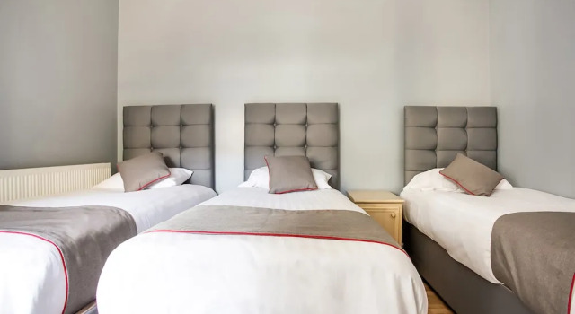 Люкс Deluxe Clifton Mount Hotel