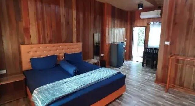 Люкс Baan Berm Family Inn