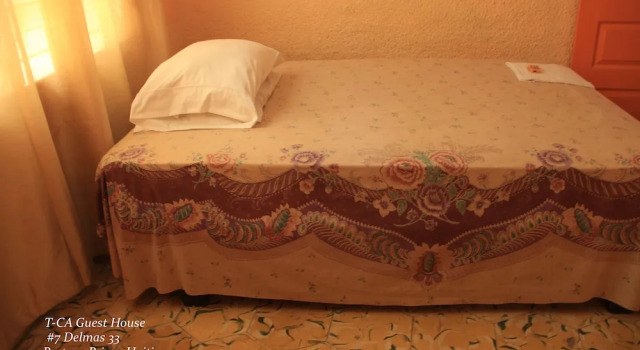 T-CA Guest House & Resto, Prenota Affittacamere Delmas 