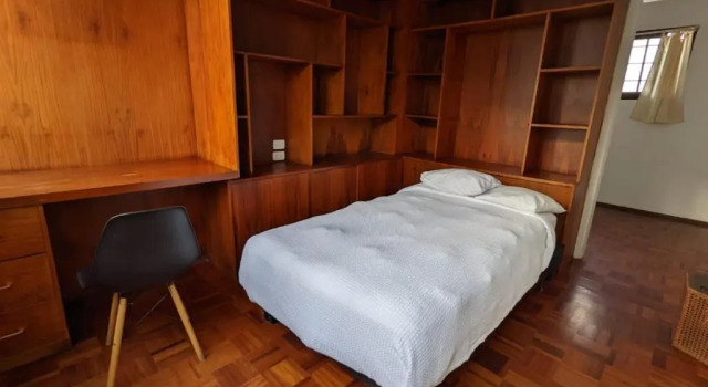 Номер Standard Play House