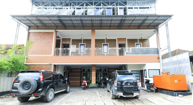 Hotel Celia, Book Hotel Samarinda 