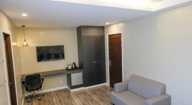 Люкс Ambiens Place Residential Hotel