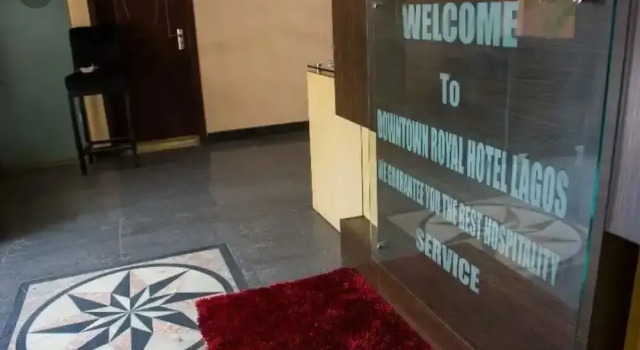 Zina Apartment, Забронировать Апартаменты/квартира Отели Лагоса с парковкой, рядом с Red Door Gallery, Парковка