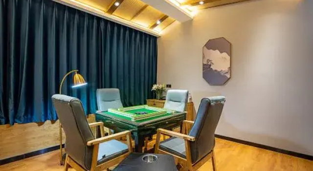 Люкс Deluxe Yuebo Hotel Longmen High speed Railway Station Sports Center Store