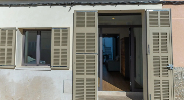Mediterranean style townhouse 200 meters from the sea