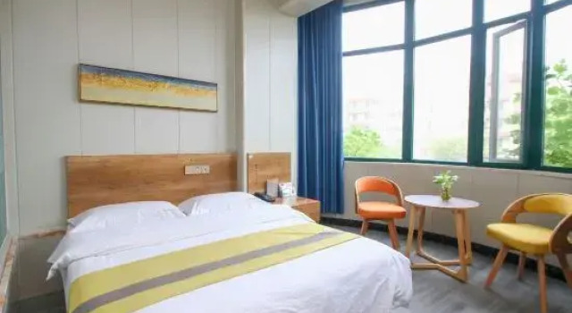 Yiyang Anyi Express Hotel, Prenota Hotel Hotel a Anhui con parcheggio, Parcheggio