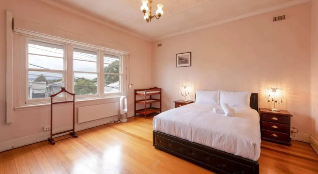3 Bedroom Unit in the Heart of Beautiful Northcote