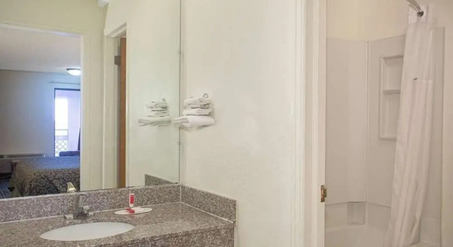 Номер Economy Economy Hotel Wichita- Florence St