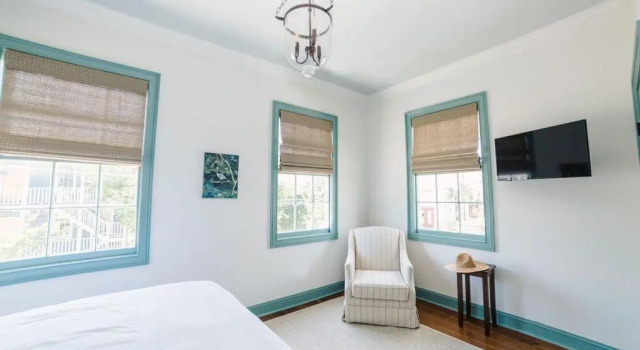 Guesthouse Charleston EAST 44