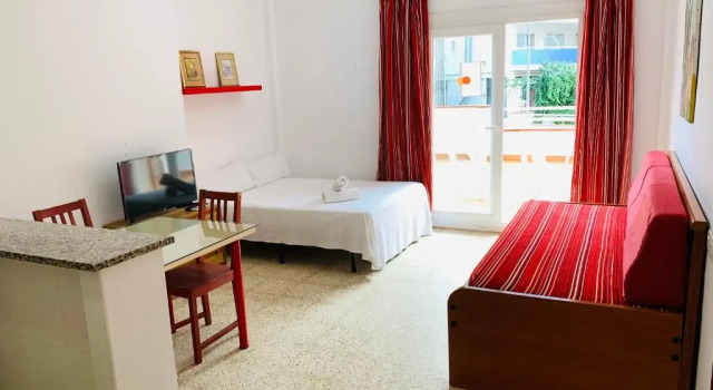 Студия Eva Aparthotel