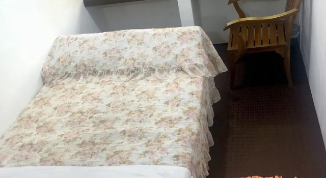 Номер Comfort Thaaru Guest