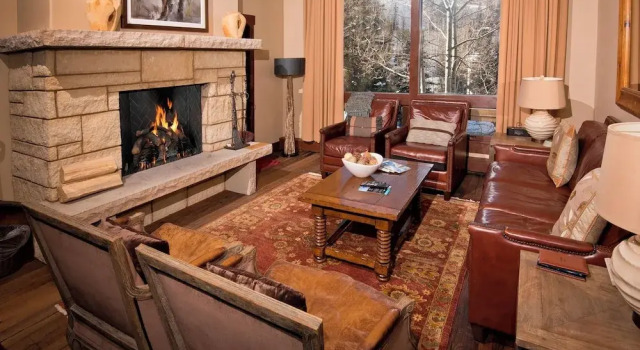 Vail Ski Resort, Забронировать Курортный отель Отели Вейл с парковкой, Парковка