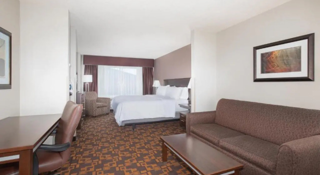 Люкс Holiday Inn Express & Suites Yankton by IHG