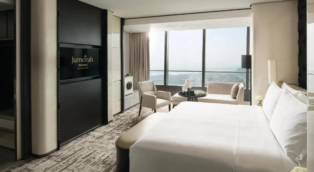 Двухместный номер Deluxe с видом на реку Jumeirah Nanjing
