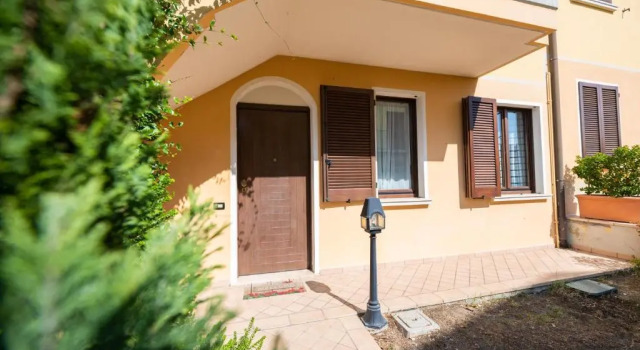 Appartamento I Due Giardini, Забронировать Апартаменты/квартира Отели Valtenesi del Garda с парковкой, Парковка