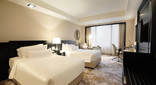 Deluxe Zimmer AYANA Midplaza JAKARTA
