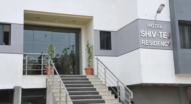 Hotel Shiv Tej Residency