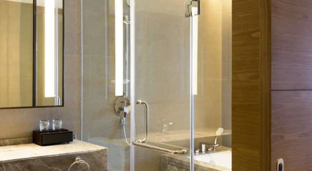 O podwyższonym standardzie dwuosobowy pokój Novotel Rizhao Suning