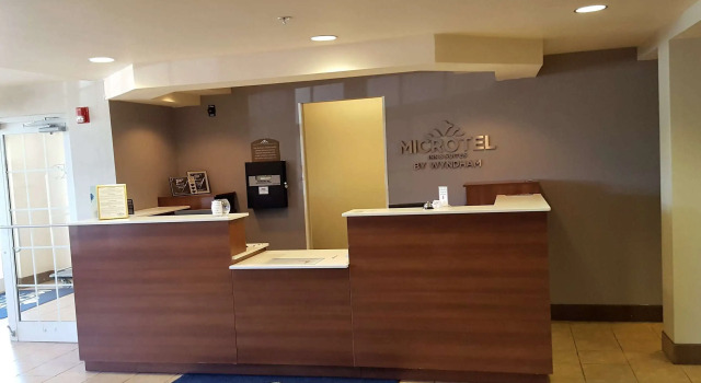 Microtel Inn & Suites by Wyndham Bellevue, Book Hotel Bellevue Nebraska