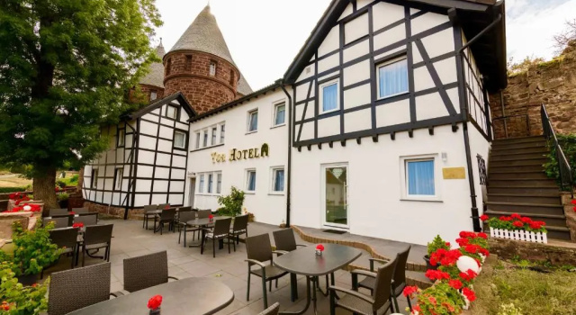 Tor Hotel