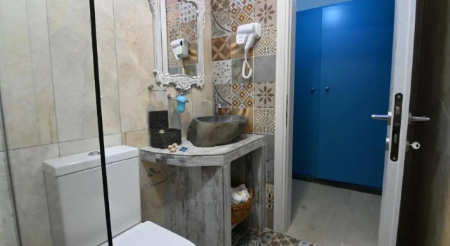 Номер Standard Alisaxni Studios
