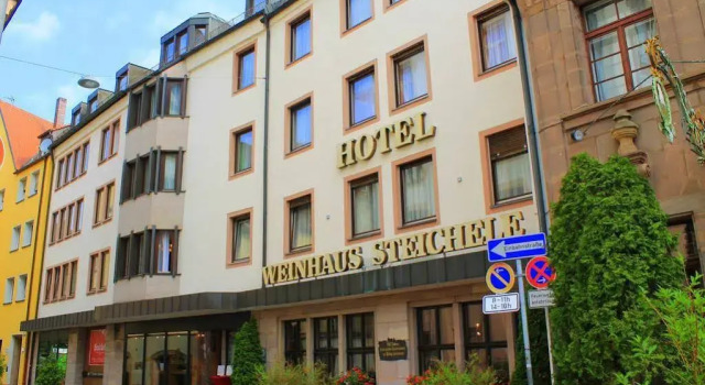 Steichele Hotel & Weinrestaurant, Забронировать Отель Отели Нюрнберга с парковкой, рядом с Городской музей Фембохаус, Парковка