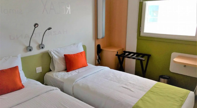 Ginger Hotel Lucknow, Забронировать Отель Отели Гомти Нагара с парковкой, Парковка
