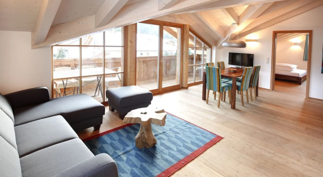 Apartements Luna Blanca, Varaa Huoneisto Hotellit Baijeri pysäköinnillä, Pysäköinti