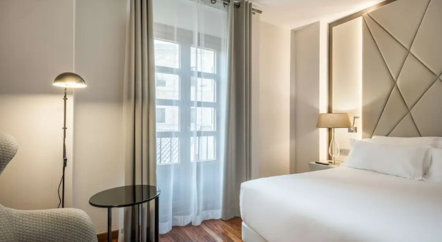 Полулюкс Дуплекс NH Collection Salamanca Palacio de Castellanos