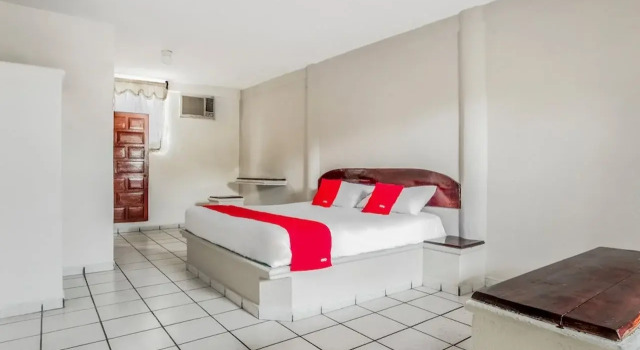 OYO Hotel Jaguar, Prenota Hotel Cancún Quintana Roo