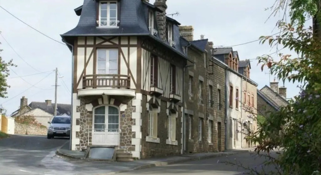 Appartement Lassay-les-Châteaux, 2 pièces, 2 personnes - FR-1-600-29, Rezervasyon Daire Lassay Pays de la Loire