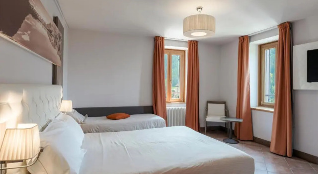 Трёхместный номер Standard с видом на горы Hotel Garnì Cristallo