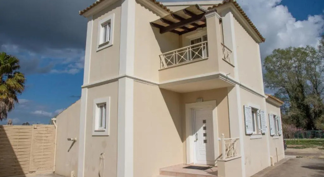 My Corfu Luxury Villa with private pool at Sidari, Book Villa Villaer i Avliotes, Villa