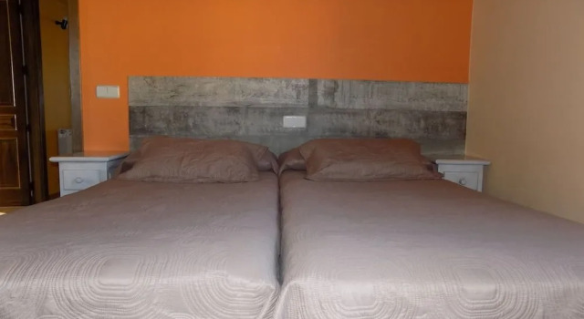 Casa Rural Las Eras III, Book Hotel Ayllon Segovia