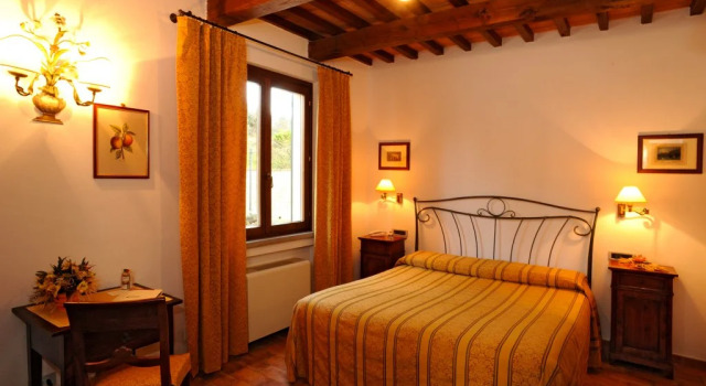 Hotel La Fonte Del Cerro, Забронировать Отель Манчано Тоскана, рядом с Термальные источники Терме-ди-Сатурния