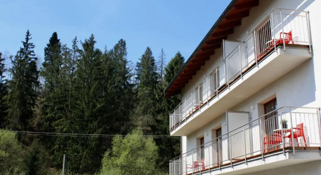 Двухместный номер Economy с балконом и с красивым видом из окна Villa Malina