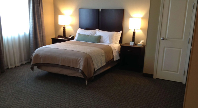 Двухместный люкс GrandStay Hotel & Suites - Glenwood